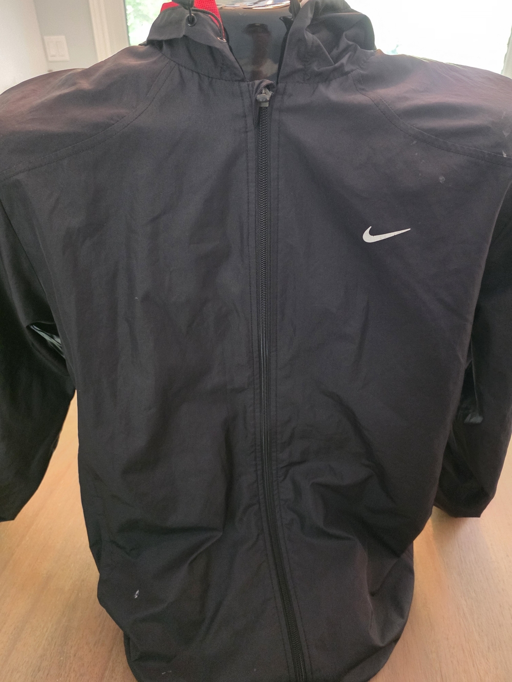 Nike Men’s Black Hooded Windbreaker Jacket